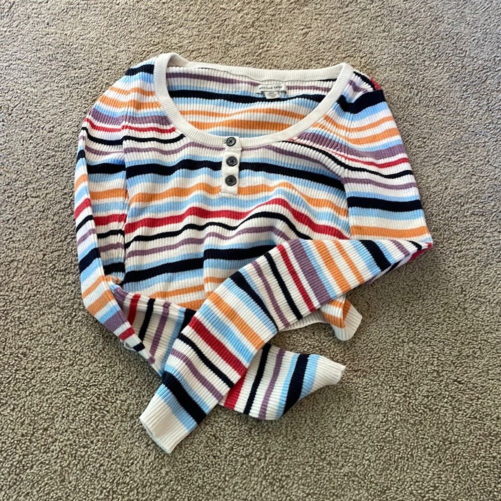 American eagle sweater